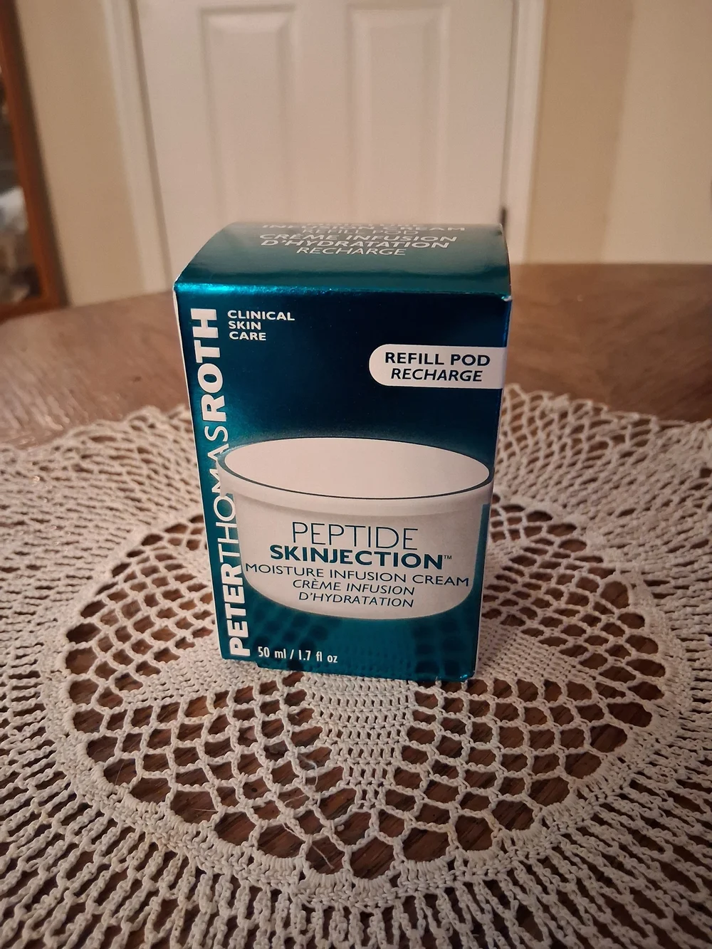 Peter Thomas Roth Peptide Skinjection Moisture Infusion Cream